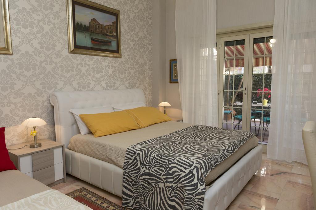 Apartment Chigi Rome